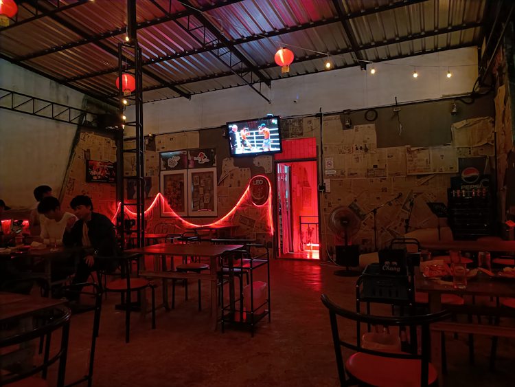 The one rooftop phan 01