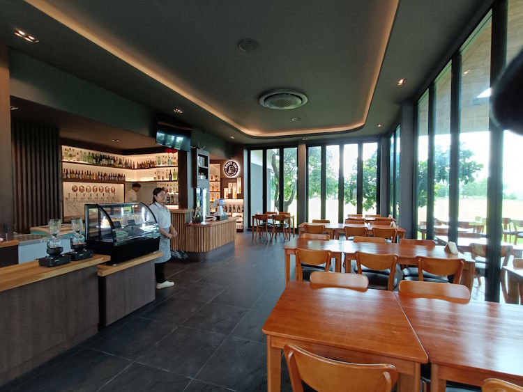 Good day craft beer bar 08