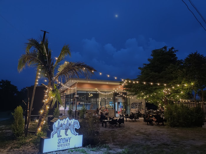 Mee hew music bistro 04