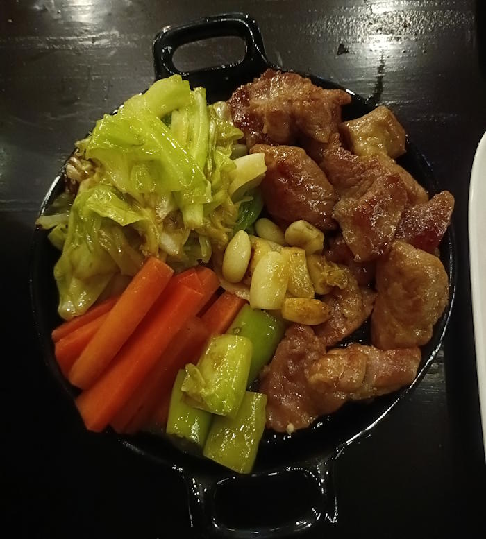 Mee hew music bistro 08