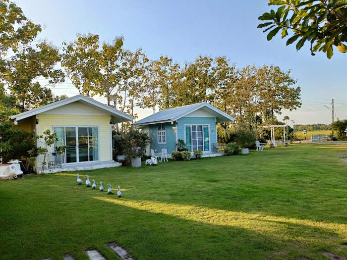 And an ant caffe and bakery 14