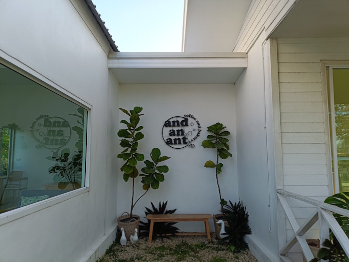 And an ant caffe and bakery 33