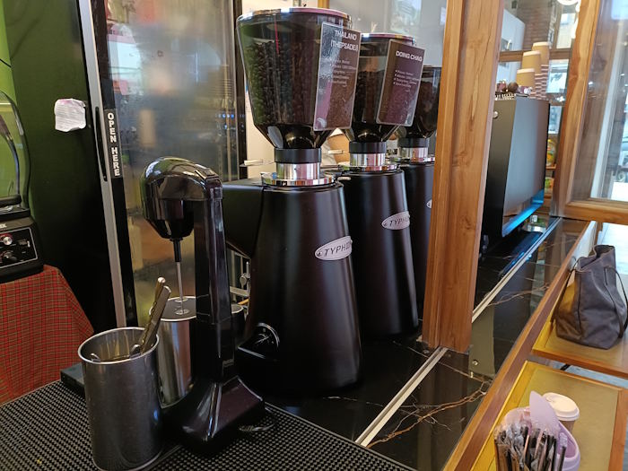 1221 Specialty Coffee Phan
