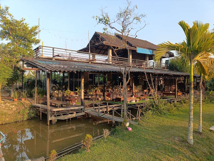 ร้านสวนหลังบ้าน อำเภอพาน