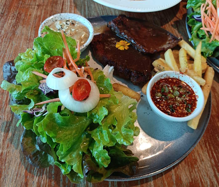 รูปอาหารที่ ร้านสวนหลังบ้าน อำเภอพาน